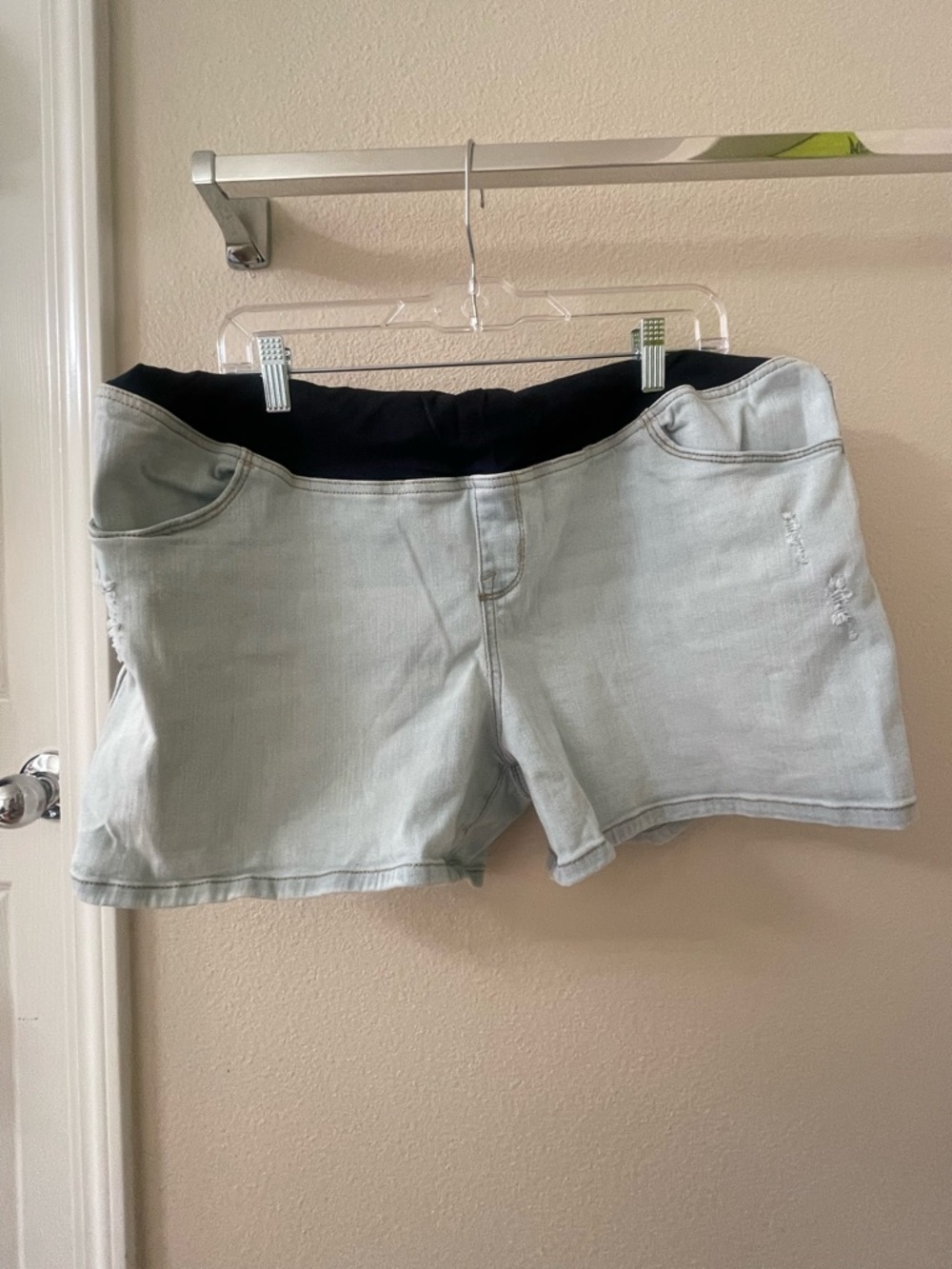 Maternity Denim Shorts with Stretch Waistband - Light Blue